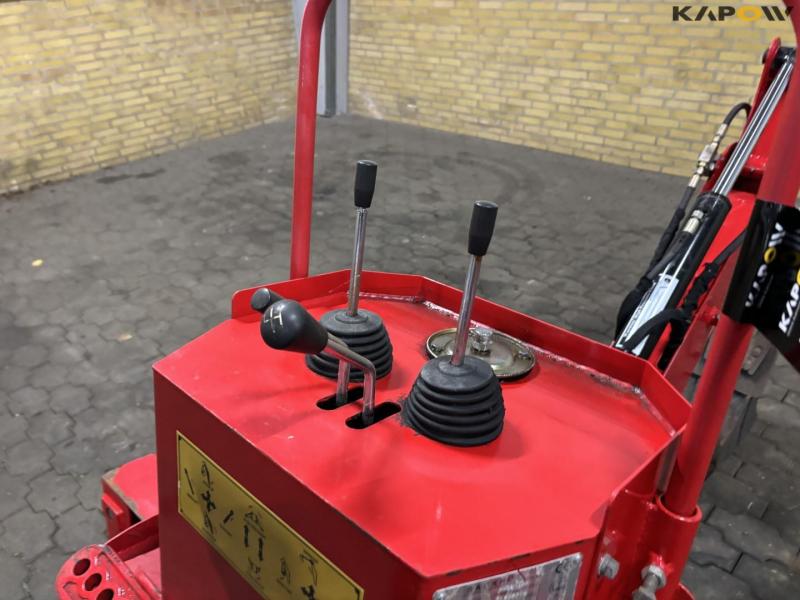 Backhoe BHSM-195 digging arm for 3-point 18