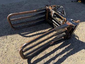 Bale clamp with Hydrema hitch