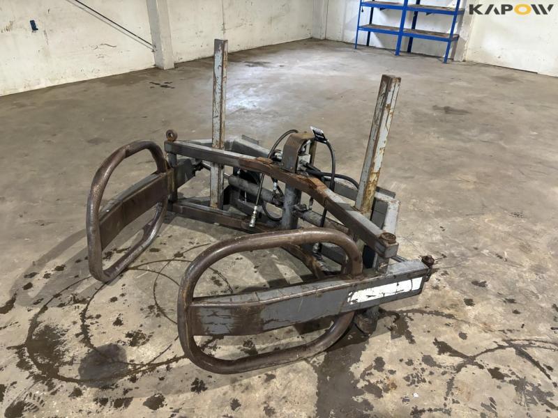 Bale clamp with Euro hitch 1