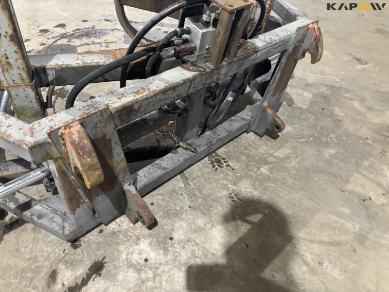 Bale clamp with Euro hitch 10