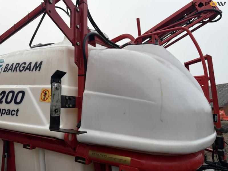 Bargam 4200 compact trailer sprayer 25