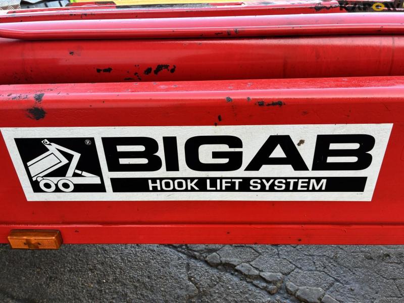 Bigab 20-24 hooklift truck 19