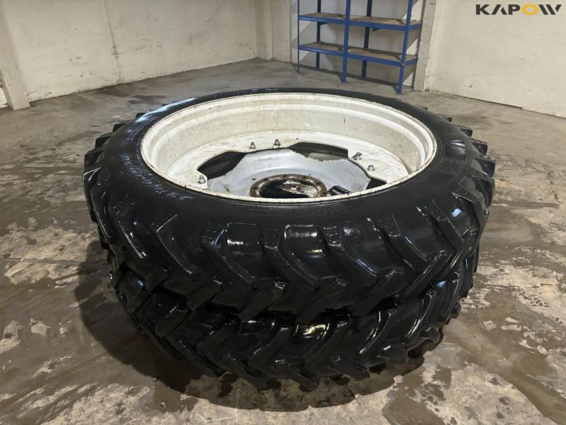 BKT 340/85-R48 wheels 1