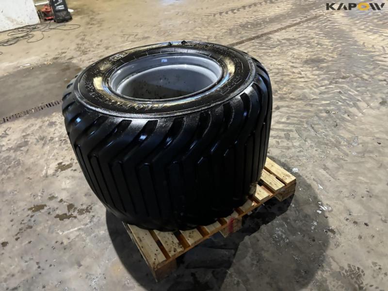 BKT 700/40-22.5 complete wheel 5