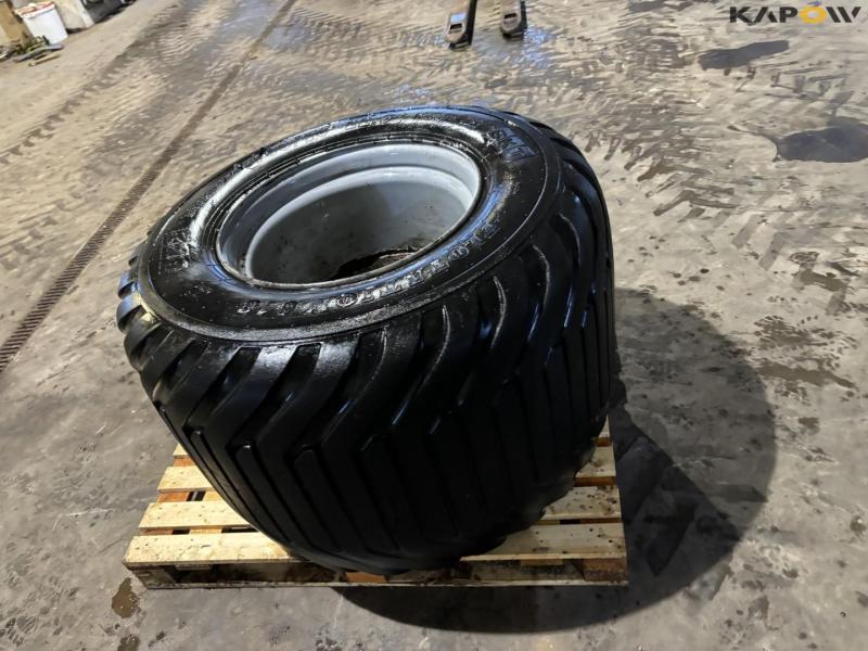 BKT 700/40-22.5 complete wheel 6