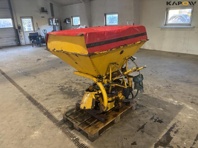 Bogballe salt spreader 7