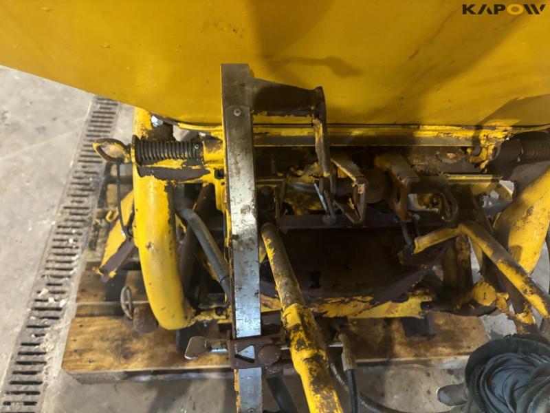 Bogballe salt spreader 11