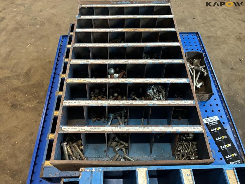 Bolt rack and workshop board 5