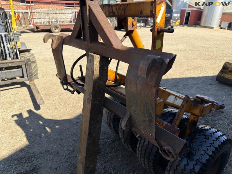 Bonnel front packs with Euro hitch 17