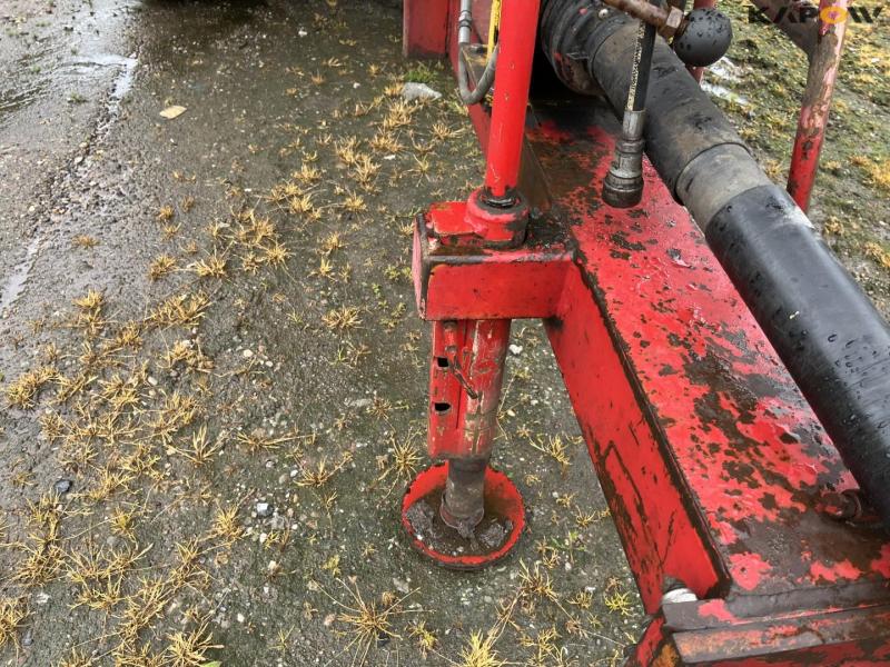 Bredal B6 fertilizer spreader 18
