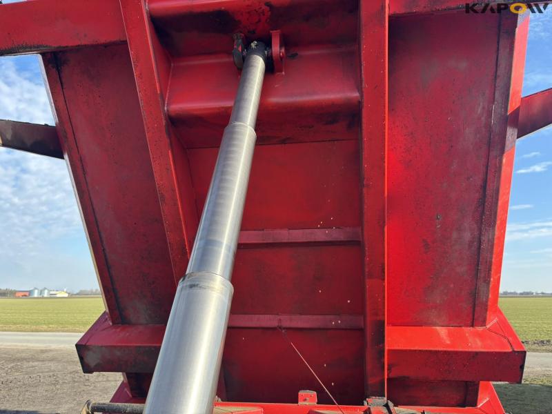 Brimont Euro 110 SE high tipper trailer with French tailgate 15