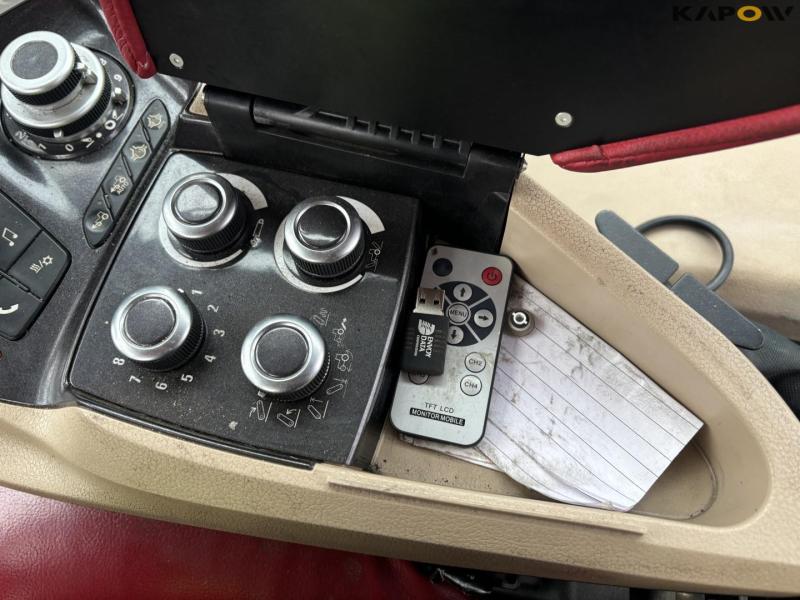 Case IH magnum 340 tractor 69