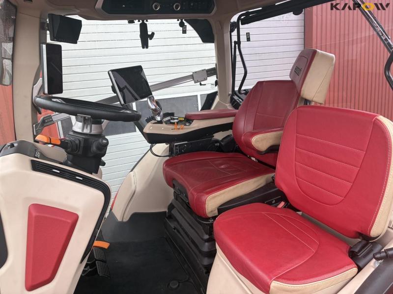 Case IH Optum 340 CVX tractor 39