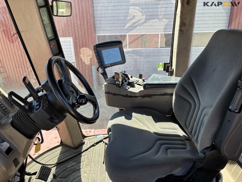 Case IH STX380 Steiger tracked tractor 103