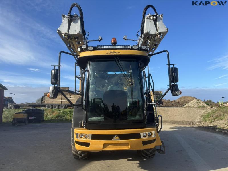 Challenger RoGator RG635C sprayer 2