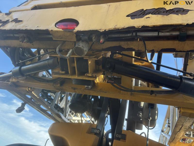 Challenger RoGator RG635C sprayer 39