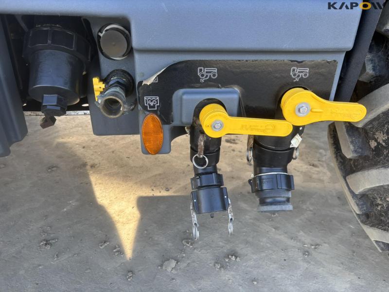 Challenger RoGator RG635C sprayer 45