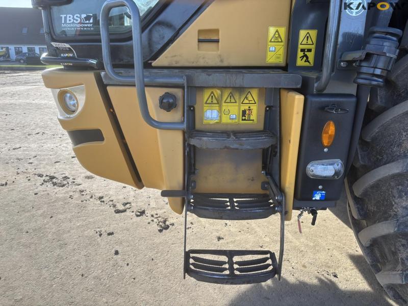 Challenger RoGator RG635C sprayer 56