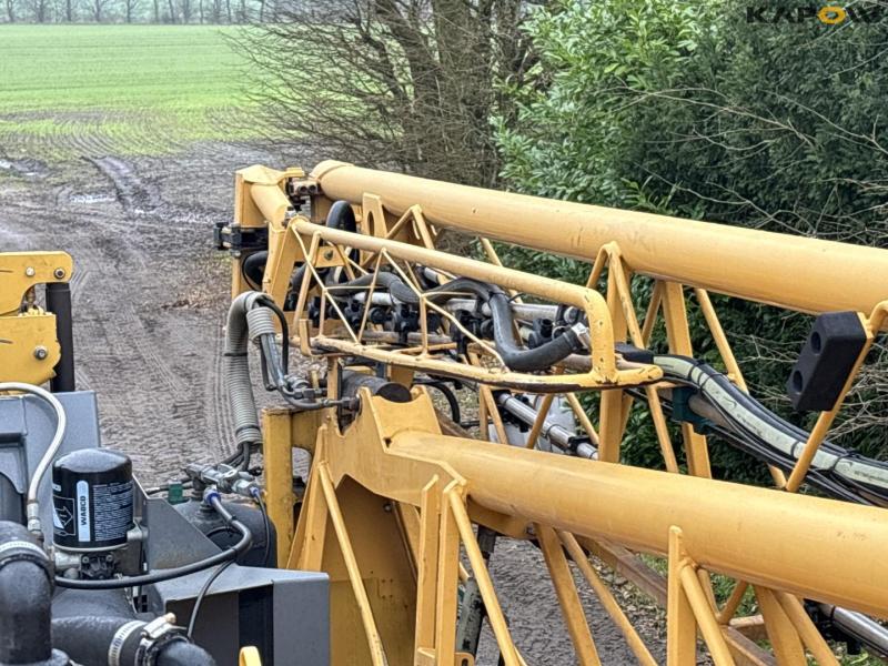 Challenger Rogator RG 655 self-propelled sprayer 49