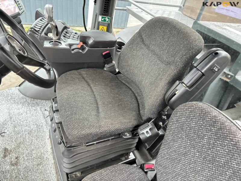 Challenger Rogator RG 655 self-propelled sprayer 53