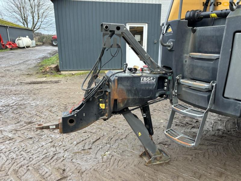 Challenger Rogator 344 sprayer 9