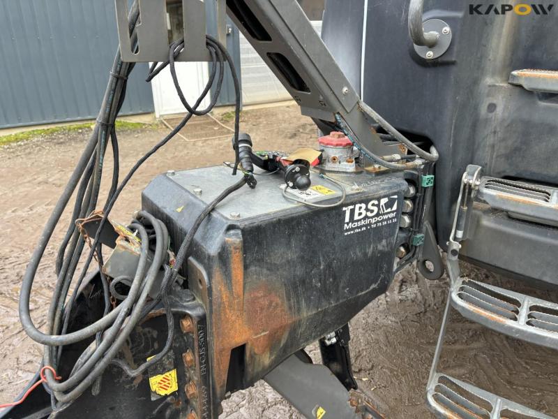 Challenger Rogator 344 sprayer 12