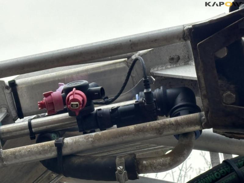 Challenger Rogator 344 sprayer 22