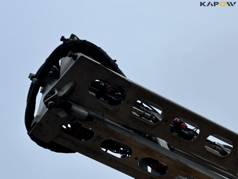 Challenger Rogator 344 sprayer 37