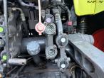 Claas Axion 840 tractor 29