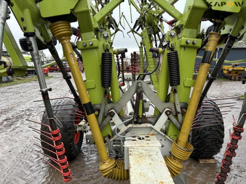 Claas liner 3000 rake 25