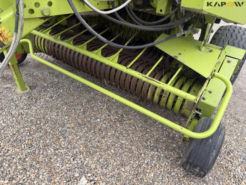 Claas Variant 180 rotocut baler 14
