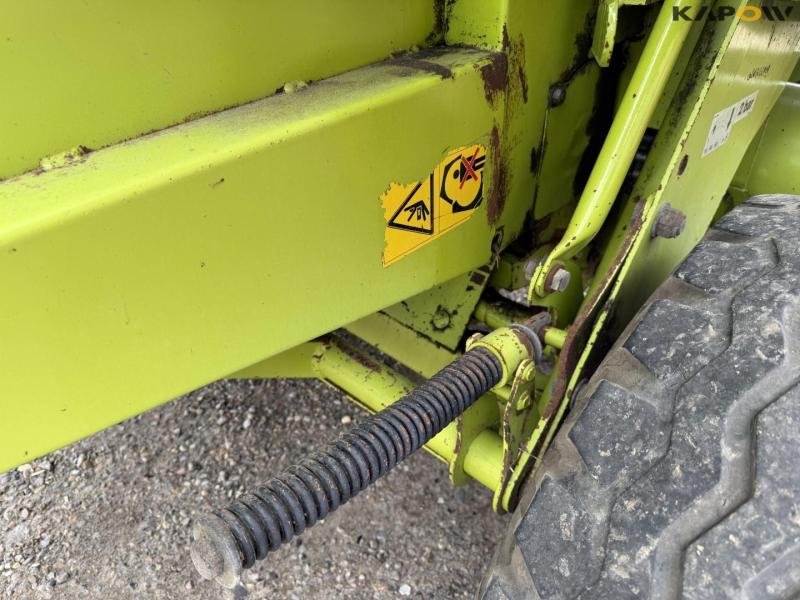 Claas Variant 180 rotocut baler 23