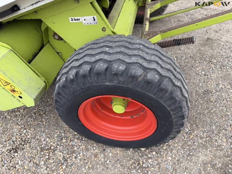 Claas Variant 180 rotocut baler 38