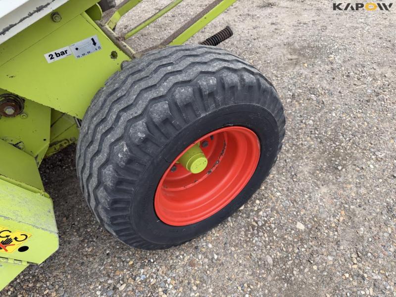 Claas Variant 180 rotocut baler 39