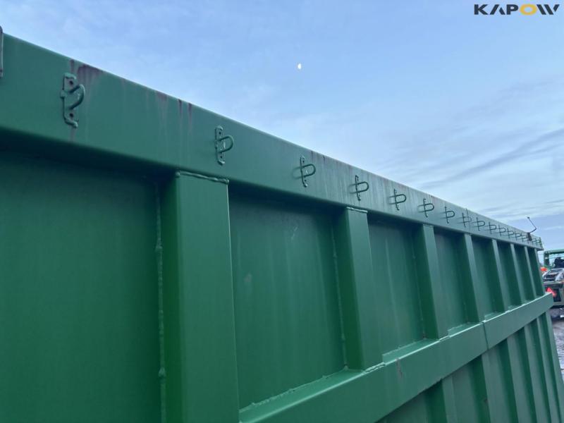 Container with hook and wire 12