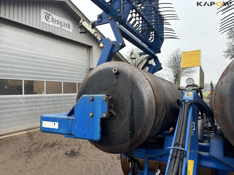 Dal-bo grass rollers with harrows 13