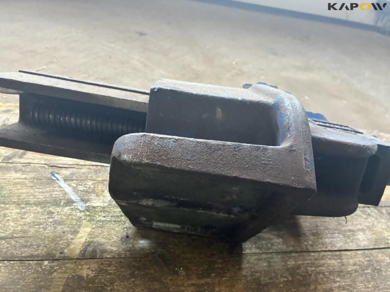 Dawn SG150 vice 11