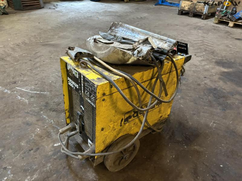 Deca Primus 260E welder 4