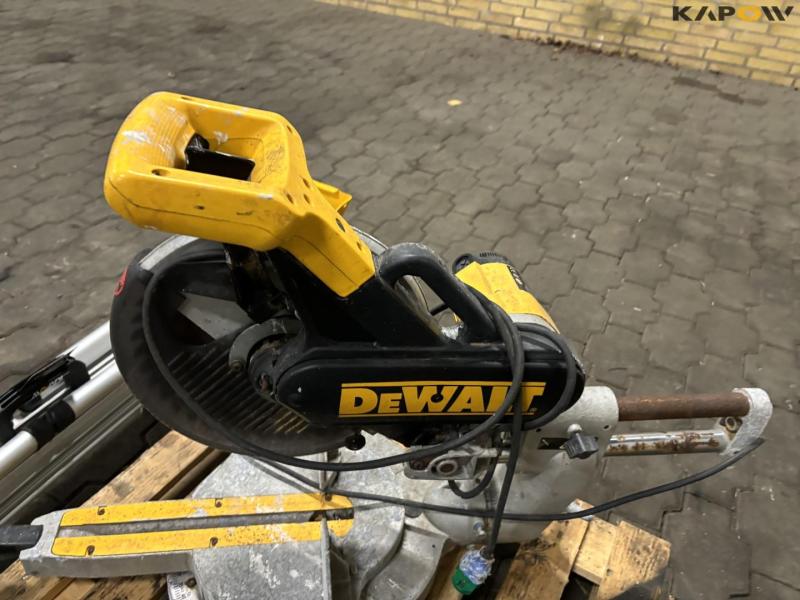 Dewalt DW708 Miter Saw 10