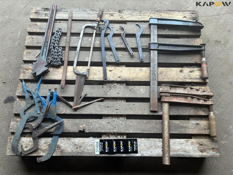 Various retaining tools 1