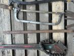 Various retaining tools 12