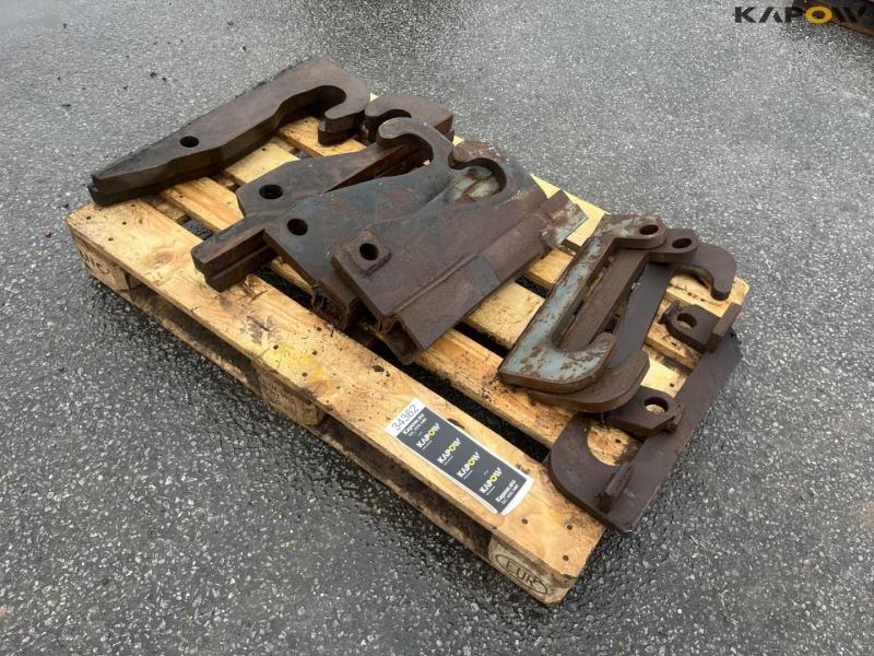 Various bucket fittings 1