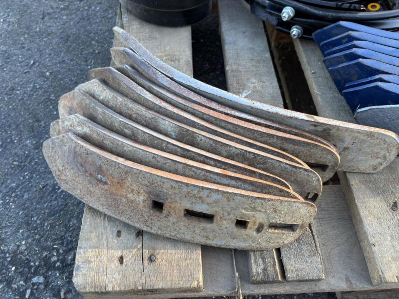 Various teeth and tips 13