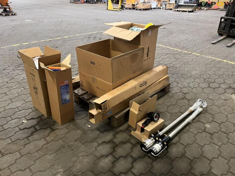 Miscellaneous workshop equipment 4