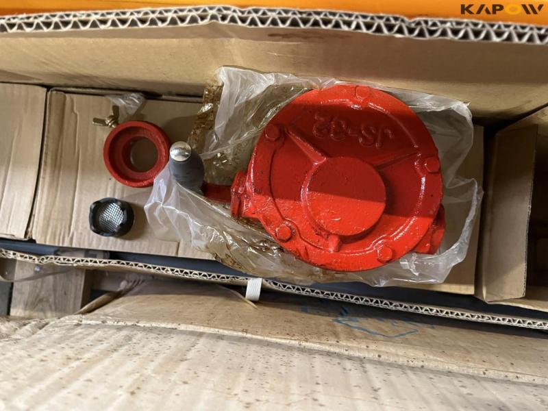 Miscellaneous workshop equipment 16