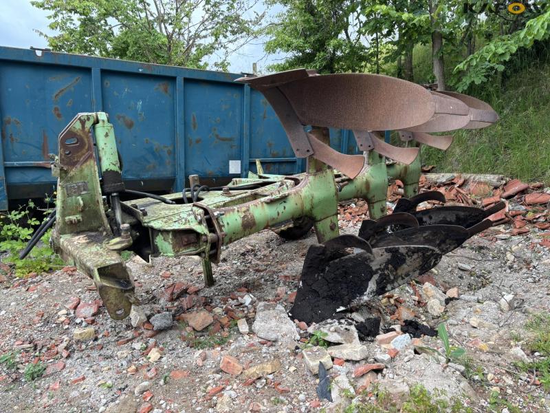 Dowdeswell DP7 reversible plough 3 furrow 1