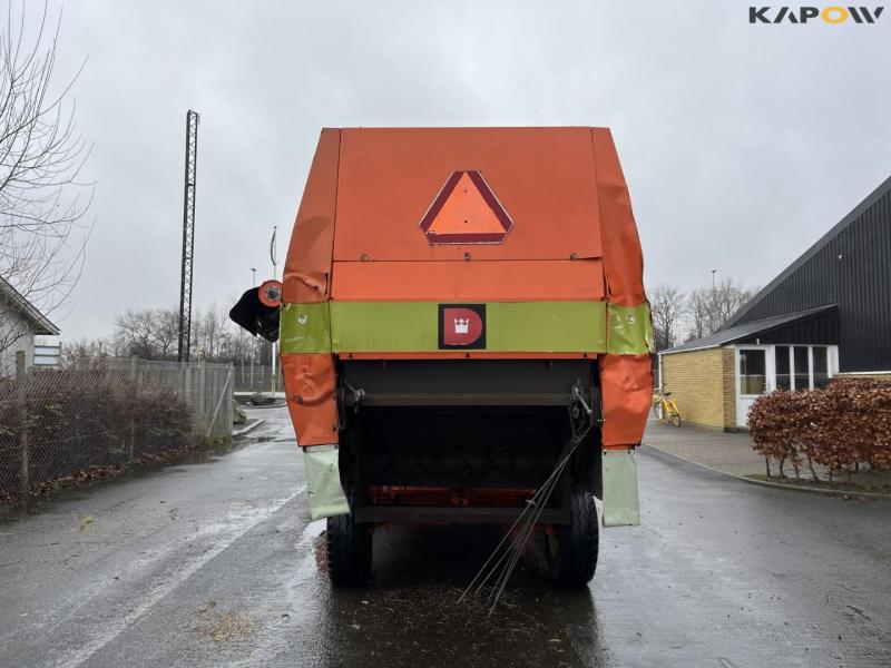 Dronningborg D4000 hydrostatic combine harvester 6