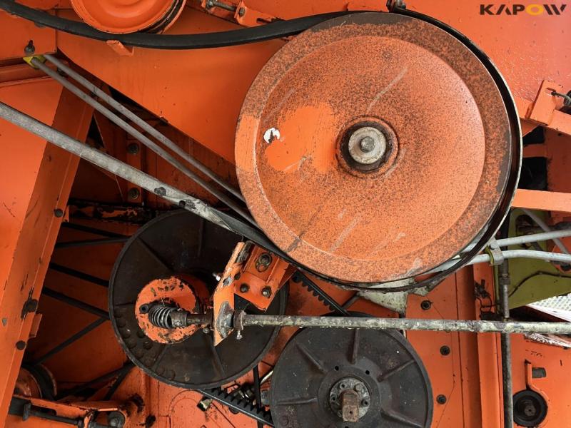 Dronningborg D4000 hydrostatic combine harvester 28