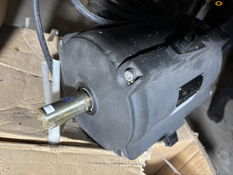 Fabrika 2.2 kW electric motors 2 pcs - new 3