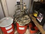 Grease with pump and cart 10